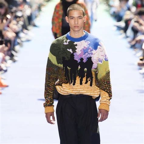 louis vuitton wizard of oz sweater